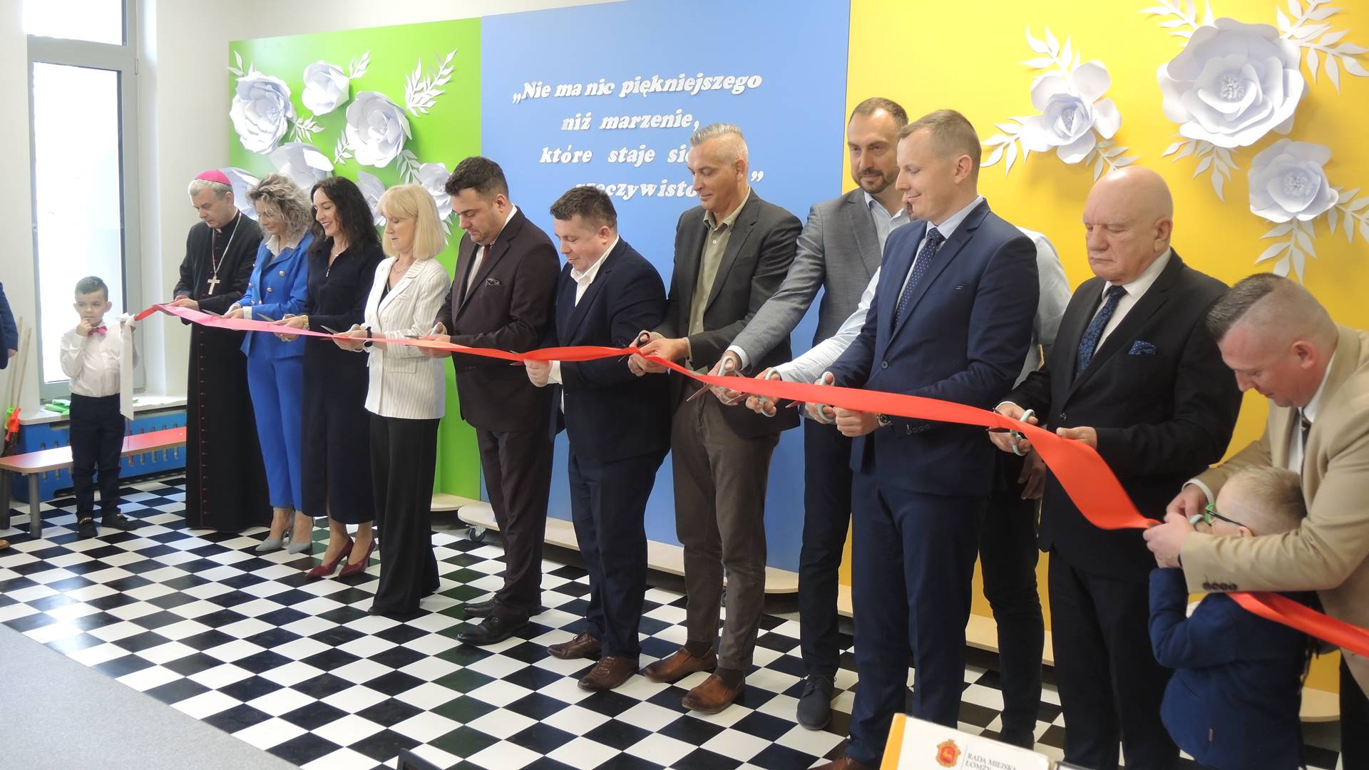 W Łomży oficjalnie oddano do użytku nową siedzibę przedszkola nr 5