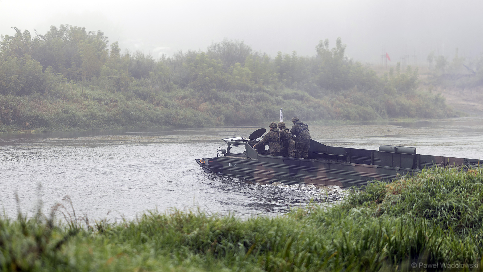 To największe ćwiczenia wojskowe w Polsce. Żołnierze sprawdzali przeprawę przez Narew [zdjęcia, wideo]