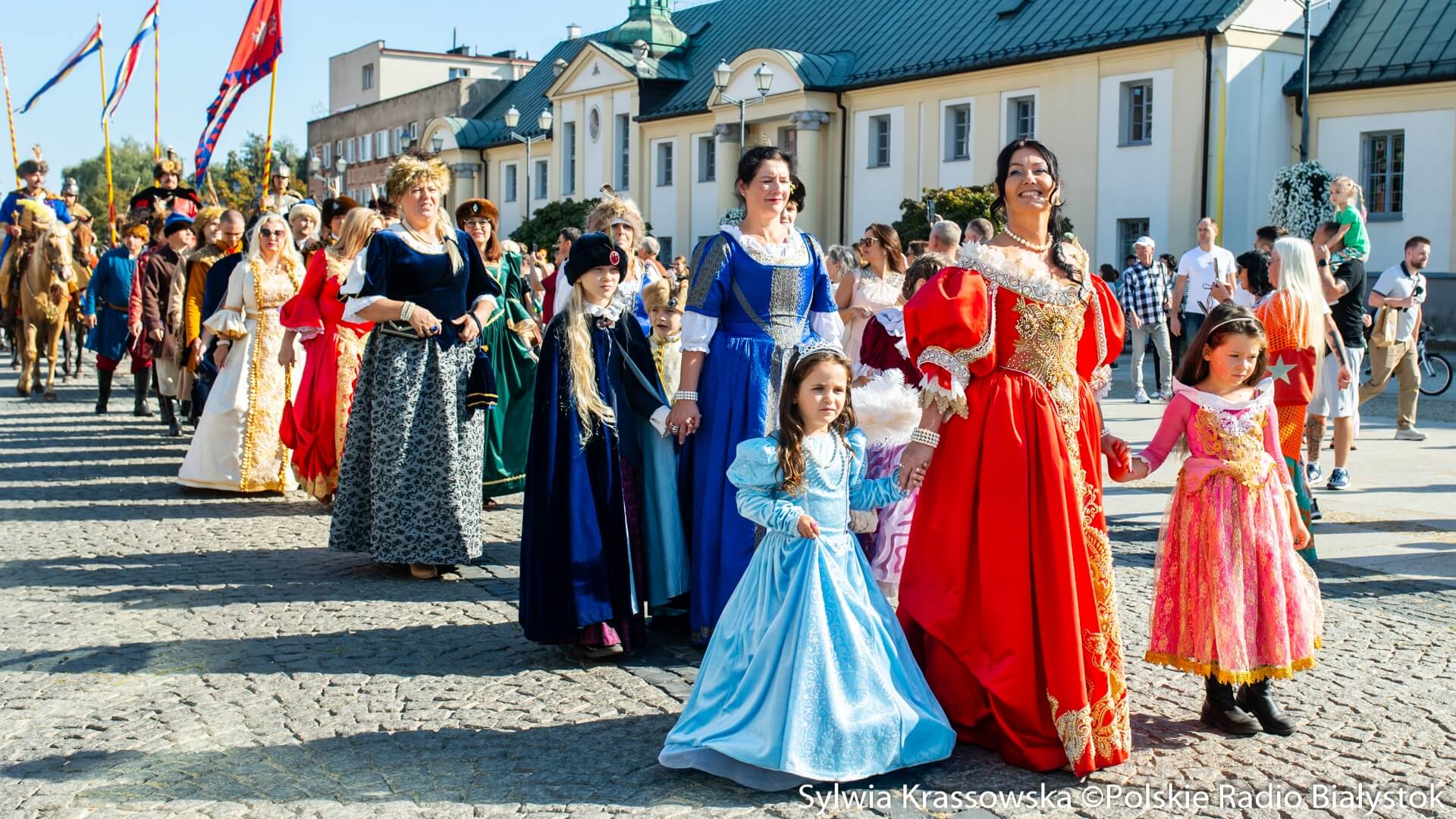 IV Parada Branickich - przez Białystok przejechała husaria [zdjęcia]