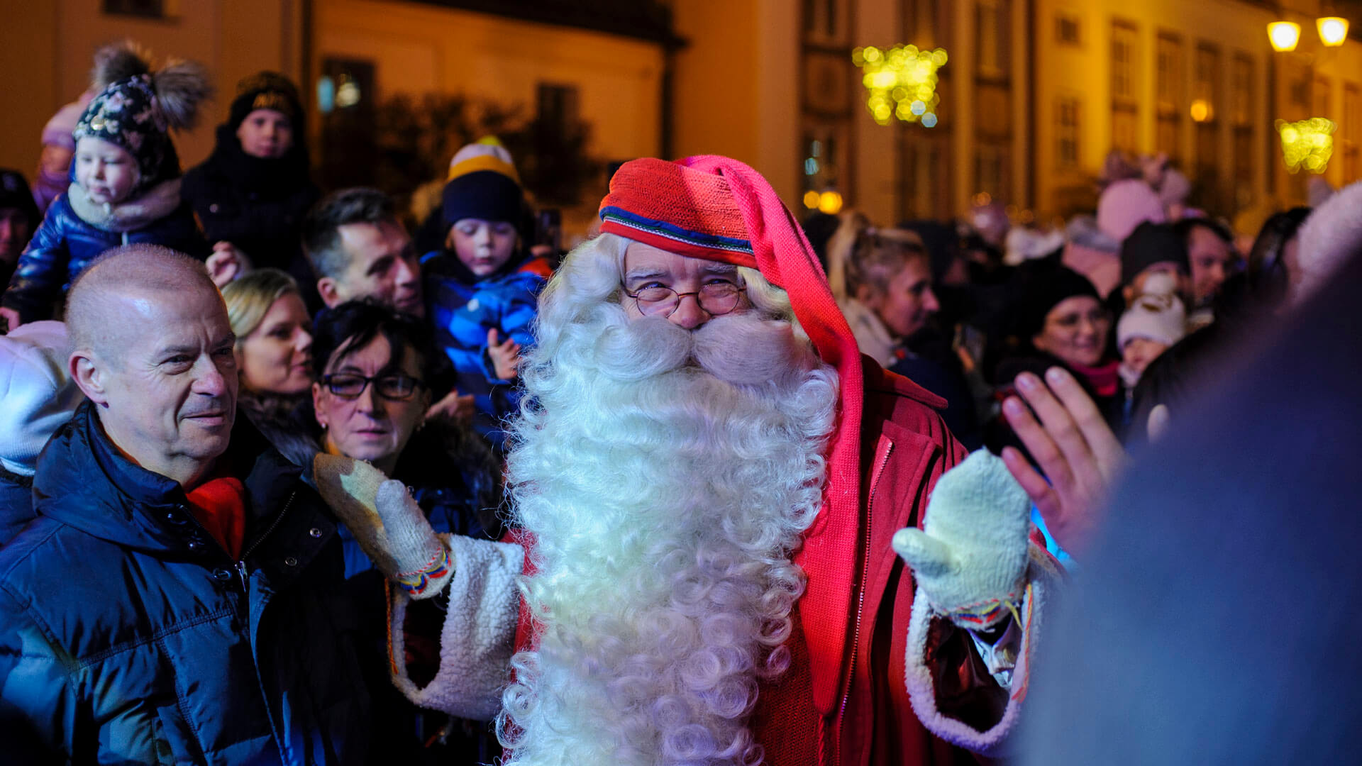 Do Białegostoku przyjechał Mikołaj z Rovaniemi, zapalił lampki na miejskiej choince [zdjęcia]