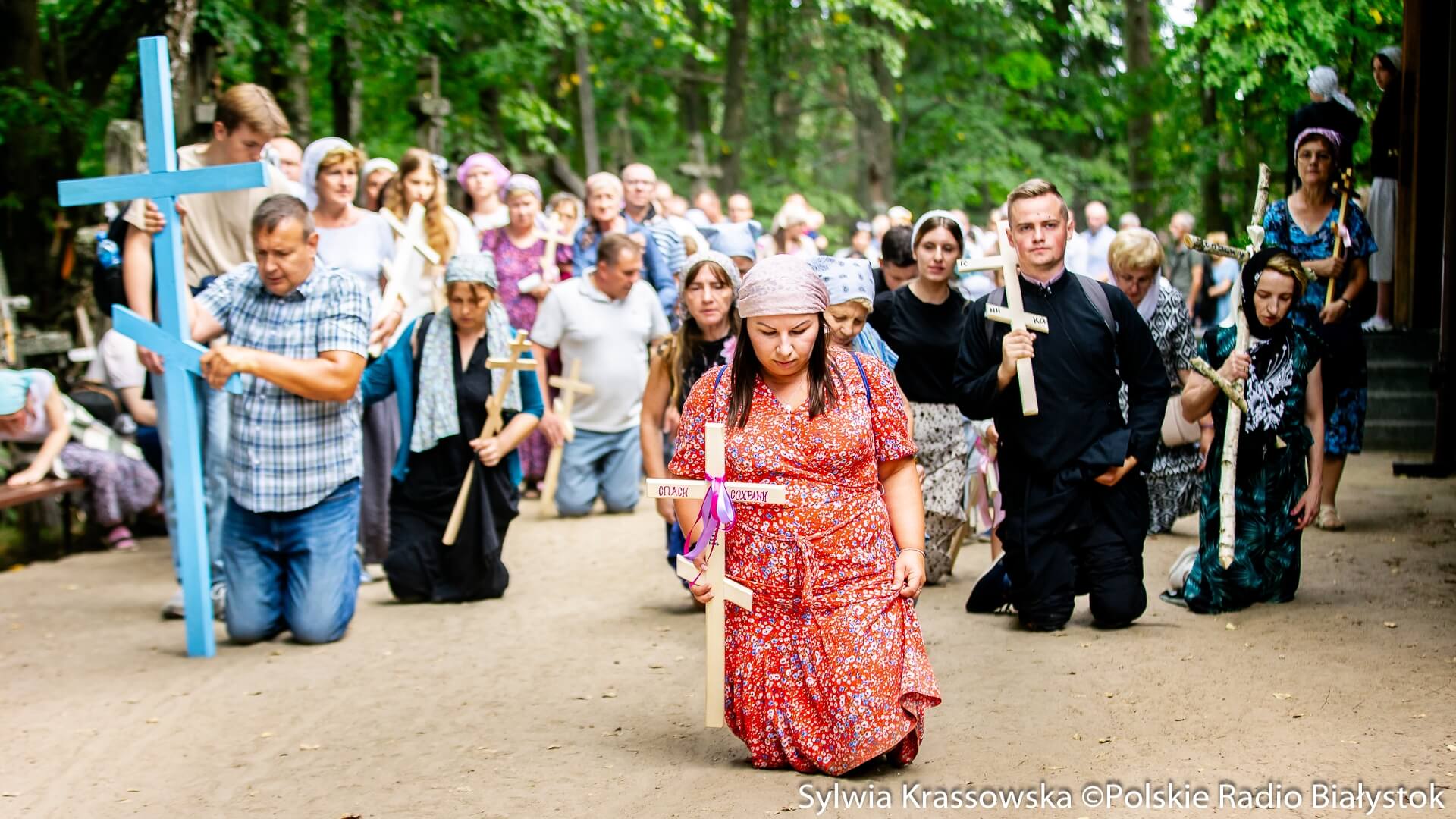 Tłumy pielgrzymów na Grabarce. Rozpoczynają się uroczystości Przemienienia Pańskiego [zdjęcia, wideo]