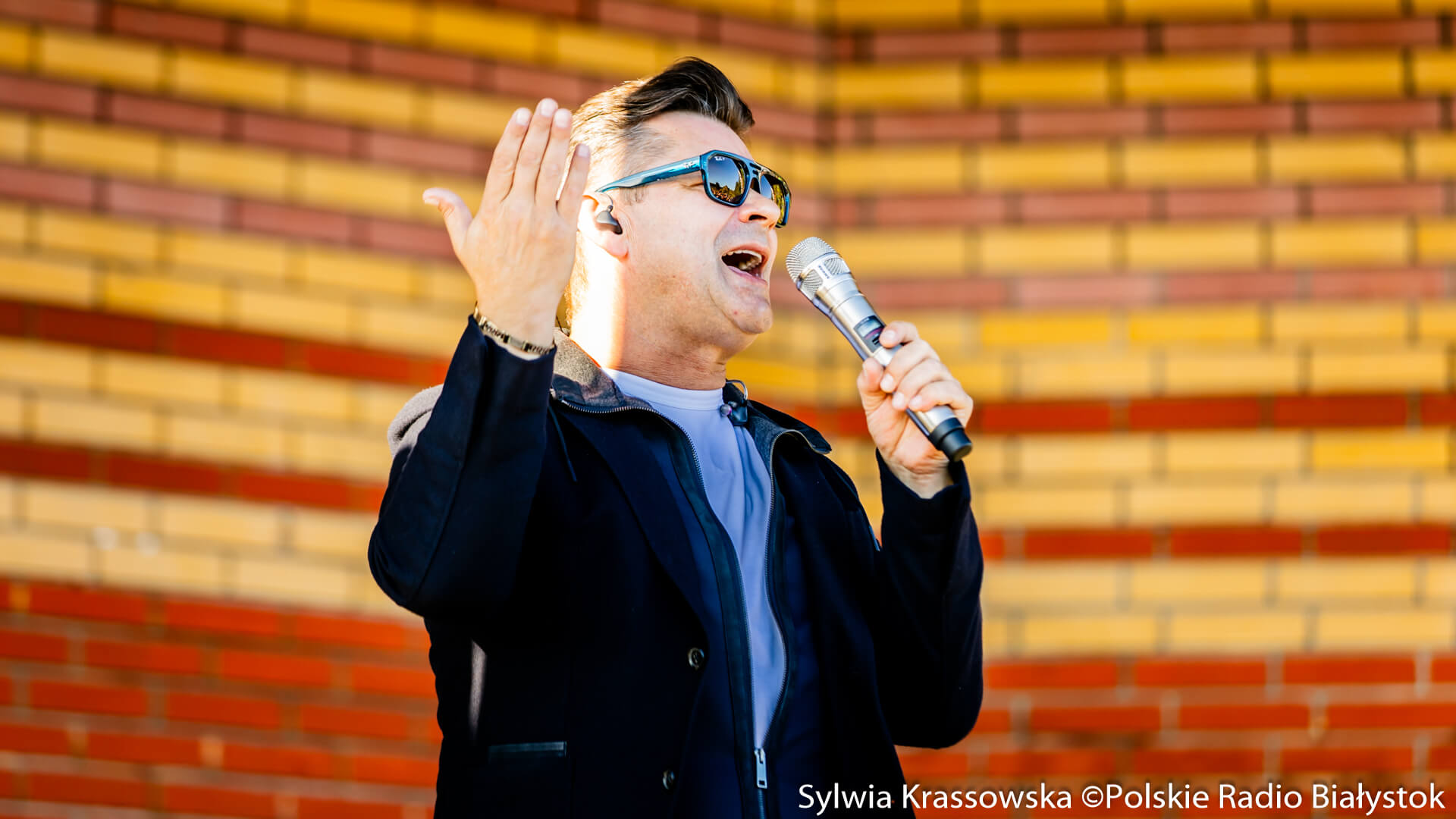 Zenek Martyniuk wystąpił na koncercie charytatywnym w Zarzeczanach, by pomóc pogorzelcom z Borek [zdjęcia]