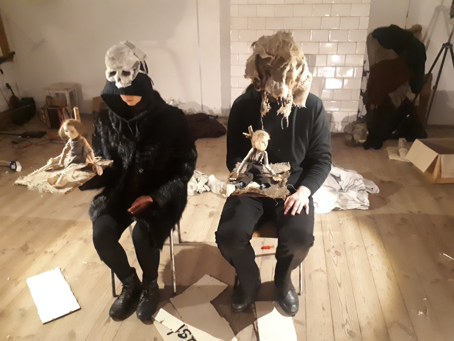 Wstrząsające historie z czasów wojny – premiera spektaklu "Wilcze dzieci"