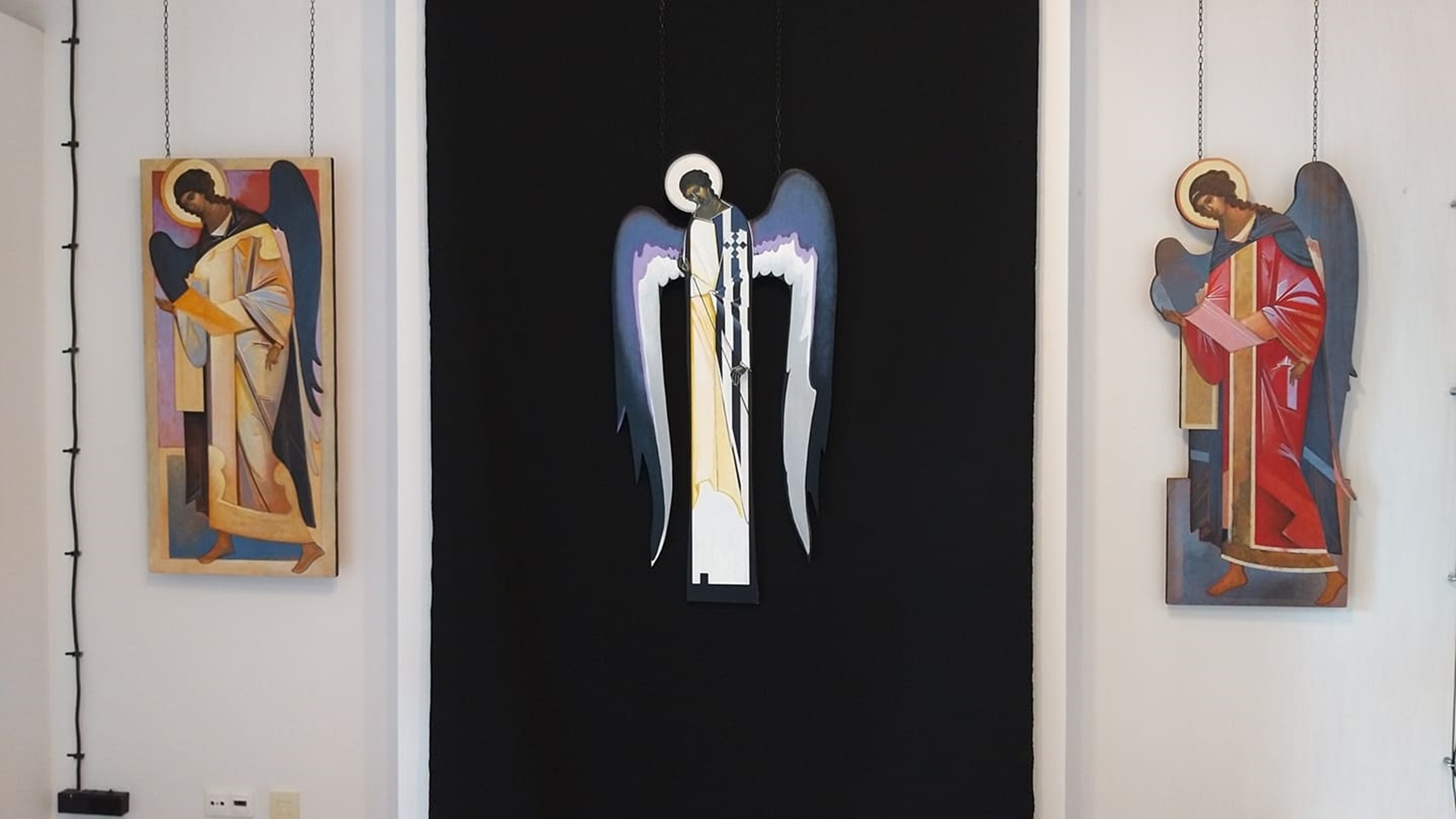 W białostockiej galerii można oglądać anioły inspirowane sztuką ikony