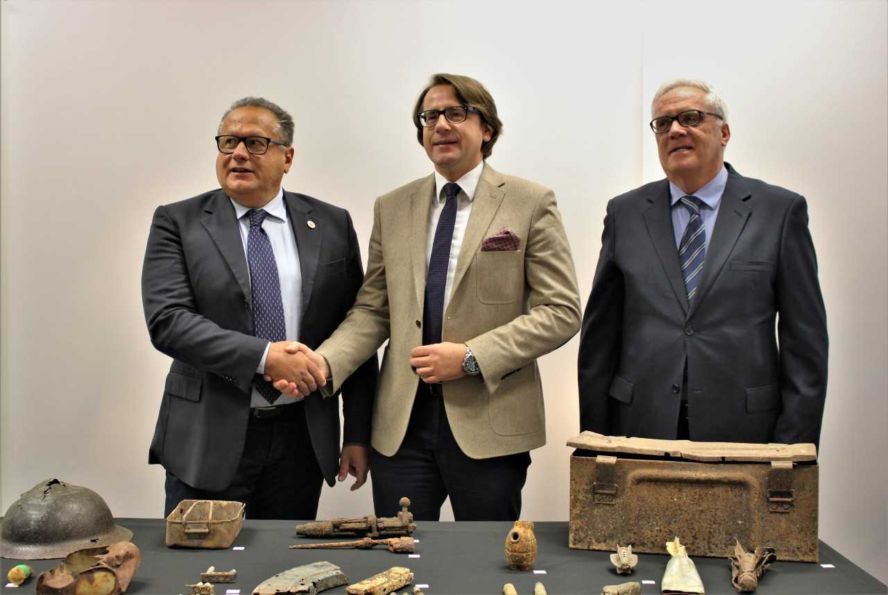 W Muzeum Pamięci Sybiru można zobaczyć przedmioty odnalezione w rejonie klasztoru na Monte Cassino