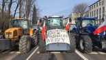 Protest rolników pod Urzędem Wojewódzkim w Białymstoku, fot. Wojciech Szubzda