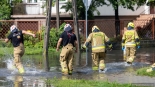 Zalane ulice w Łomży po gwałtownym deszczu, 19.07.2025, fot. Paweł Wądołowski