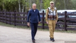 Premier Donald Tusk w Biebrzańskim Parku Narodowym, 21.04.2025, fot. Paweł Wądołowski