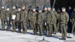 Uroczystości na terenie jednostki wojskowej w Wojewodzinie koło Grajewa, 28.0.2025, fot. Paweł Wądołowski