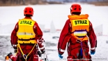 Ćwiczenia strażaków z działań na lodzie, 19.02.2025, fot. Sylwia Krassowska
